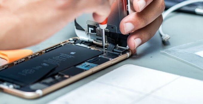 Right to repair – Hacking DRM to repair your iPhone is now legal